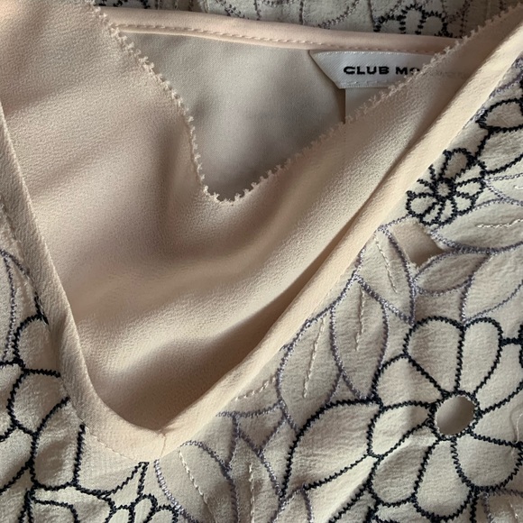 Beautiful Club Monaco Dress🎉💕 - Picture 5 of 6